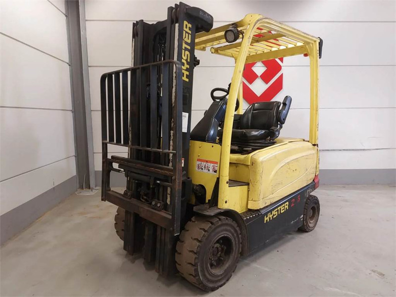 Hyster J2.5XN-717 - Carretilla elevadora eléctrica: foto 4 Hyster J2.5XN-717 - Carretilla elevadora eléctrica: foto 4