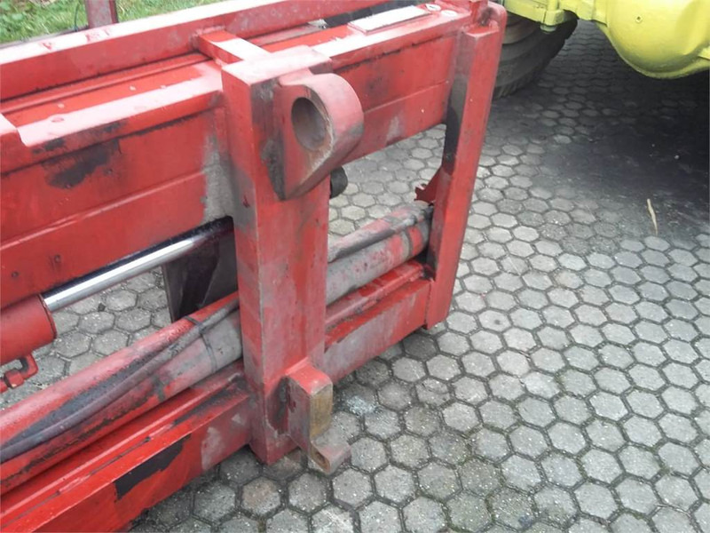BOLZONI AURAMO BA-65PF - Implemento para Equipo de manutención: foto 5 BOLZONI AURAMO BA-65PF - Implemento para Equipo de manutención: foto 5