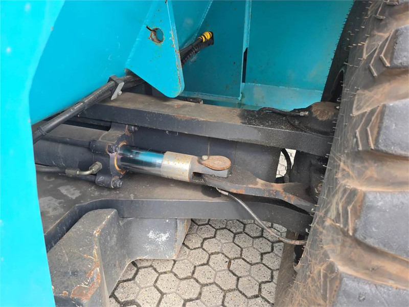 Carretilla elevadora diésel KONECRANES SMV 25-1200C: foto 14 Carretilla elevadora diésel KONECRANES SMV 25-1200C: foto 14