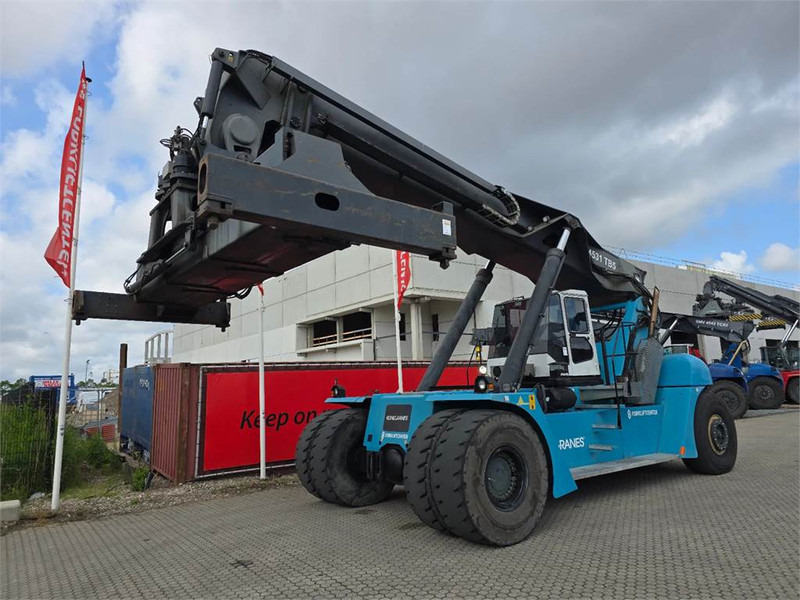 KONECRANES SMV 4531 TB5 - Reach stacker: foto 4 KONECRANES SMV 4531 TB5 - Reach stacker: foto 4