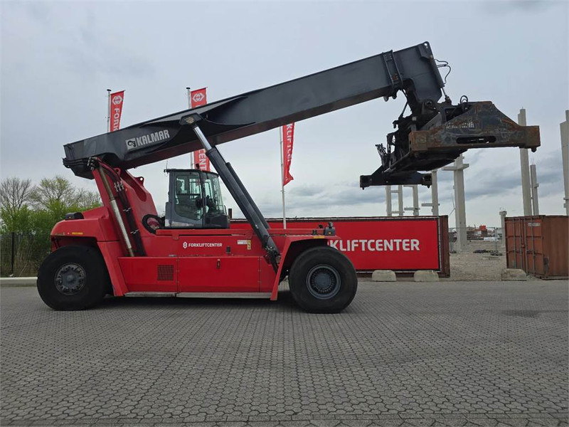 Kalmar DRG450-60S5 - Reach stacker: foto 1 Kalmar DRG450-60S5 - Reach stacker: foto 1