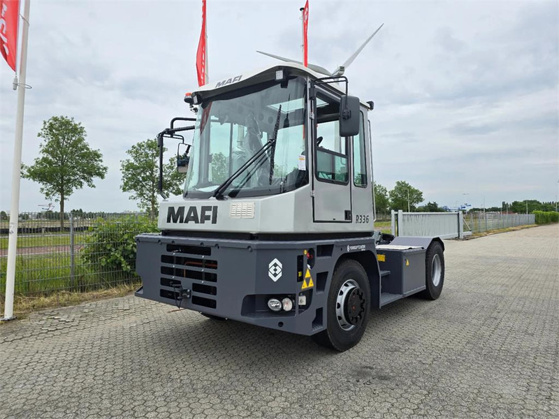 Mafi R336 4x4 - Tractor industrial: foto 2 Mafi R336 4x4 - Tractor industrial: foto 2