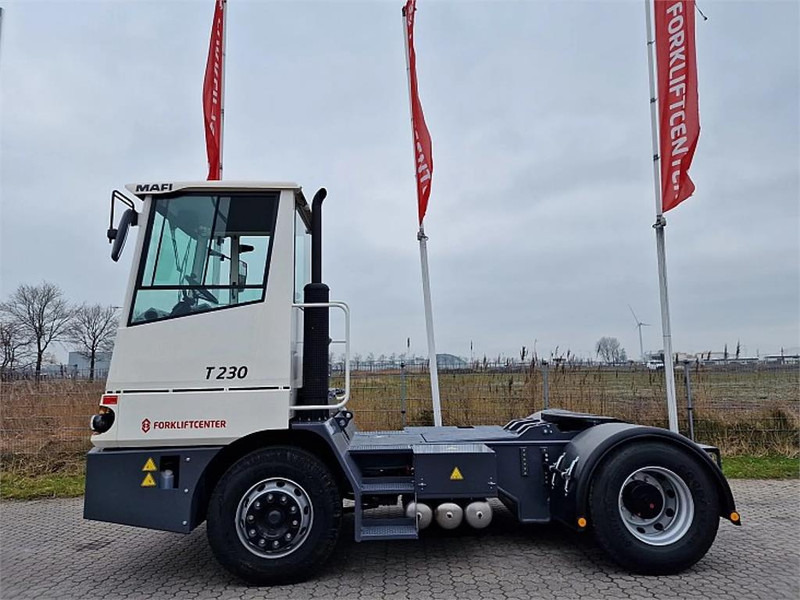 Mafi T230 - Tractor industrial: foto 4 Mafi T230 - Tractor industrial: foto 4