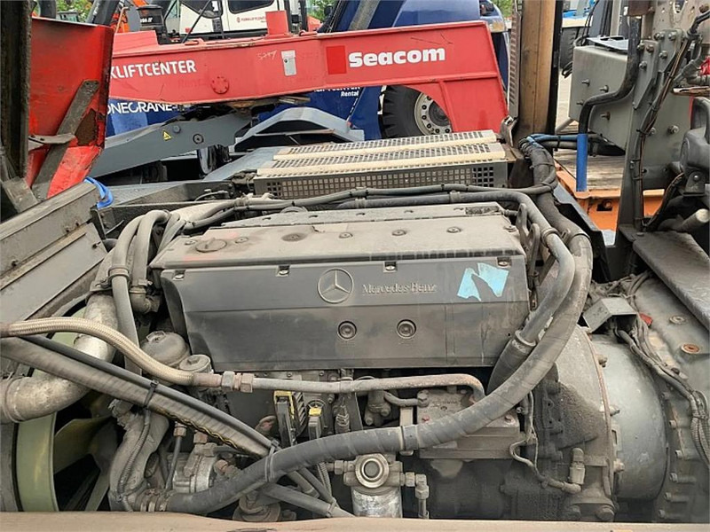 Tractor industrial Terberg RT222 4x4: foto 7 Tractor industrial Terberg RT222 4x4: foto 7