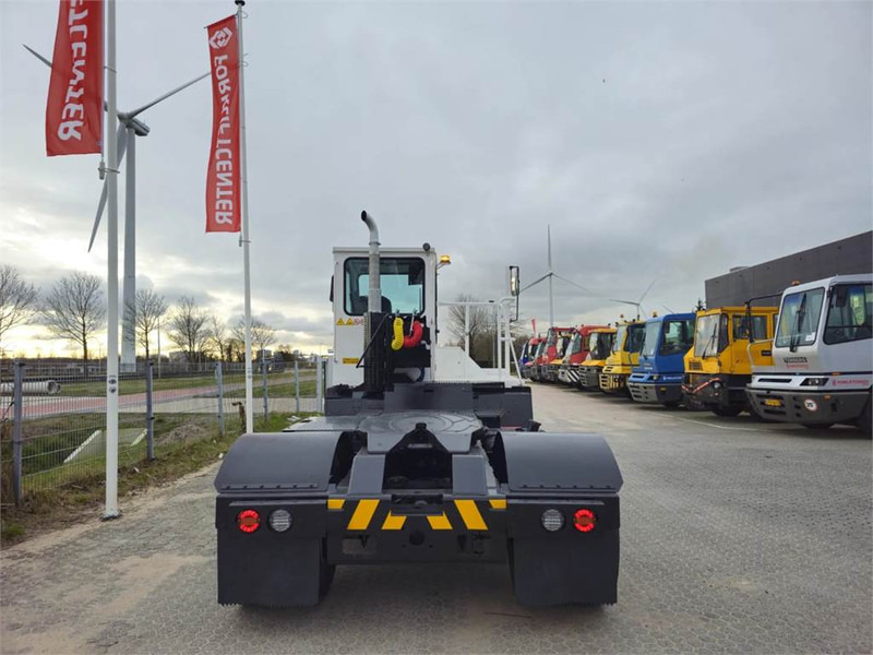 Terberg YT220 - Tractor industrial: foto 5 Terberg YT220 - Tractor industrial: foto 5