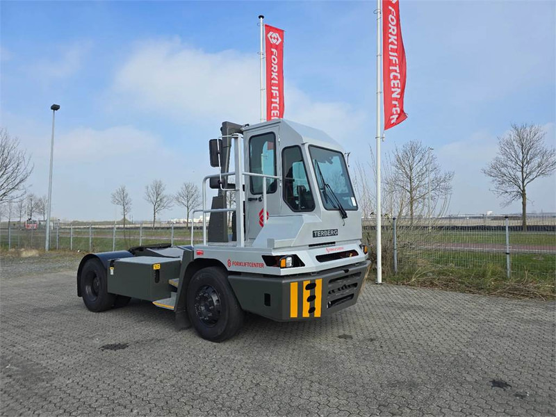Terberg YT220 - Tractor industrial: foto 1 Terberg YT220 - Tractor industrial: foto 1