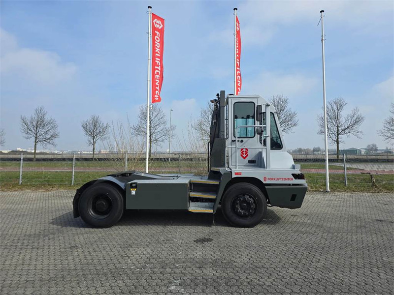 Terberg YT220 - Tractor industrial: foto 3 Terberg YT220 - Tractor industrial: foto 3