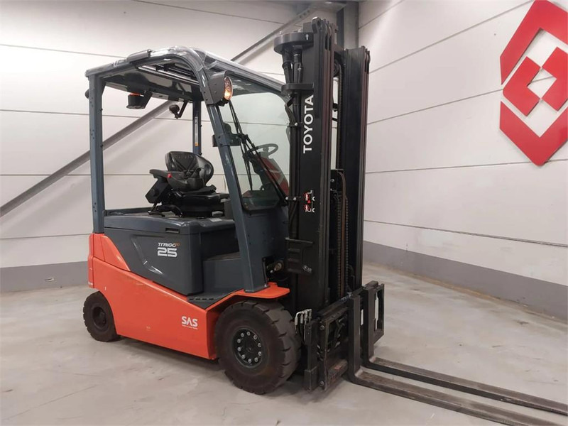 Toyota 8FBMKT25 - Carretilla elevadora eléctrica: foto 3 Toyota 8FBMKT25 - Carretilla elevadora eléctrica: foto 3