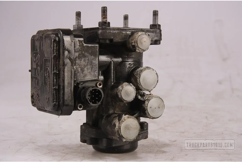 MAN 81.52301-6212 Aanhanger stuurventiel - Válvula para Camión: foto 1 MAN 81.52301-6212 Aanhanger stuurventiel - Válvula para Camión: foto 1