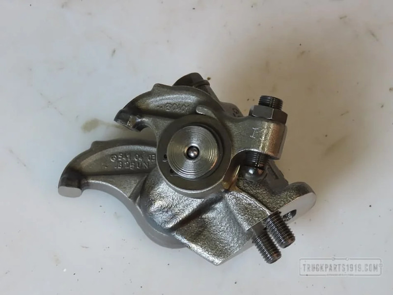 Mercedes-Benz Engines & Parts Tuimelaarset OM501 - Cabezal de bloque para Camión: foto 1 Mercedes-Benz Engines & Parts Tuimelaarset OM501 - Cabezal de bloque para Camión: foto 1