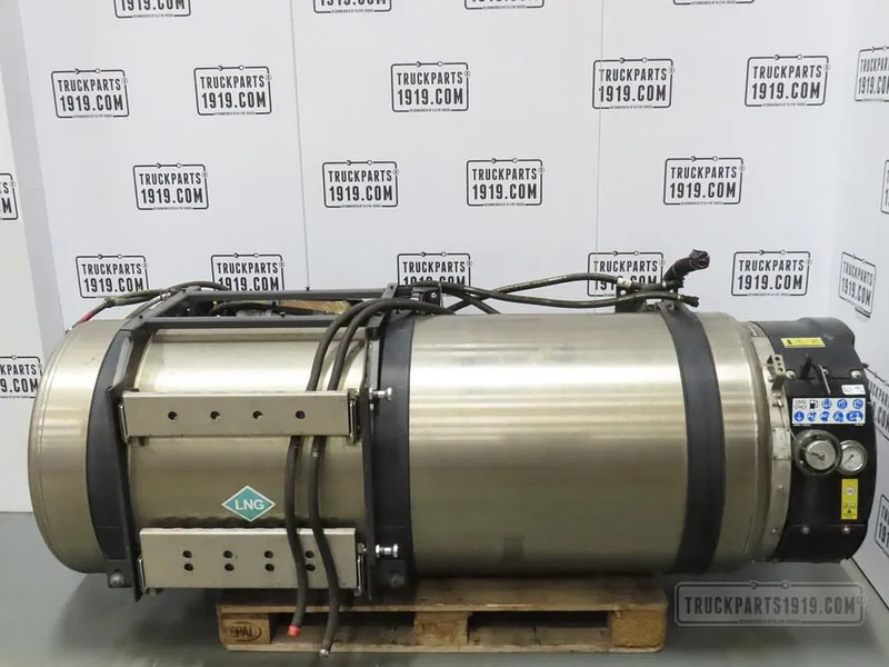 Volvo 23763073 LNG tank 565L - Depósito de combustible para Camión: foto 1 Volvo 23763073 LNG tank 565L - Depósito de combustible para Camión: foto 1