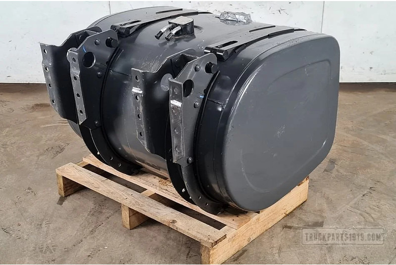 Volvo Fuel System Brandstoftank + steunen 255L - Depósito de combustible para Camión: foto 2 Volvo Fuel System Brandstoftank + steunen 255L - Depósito de combustible para Camión: foto 2