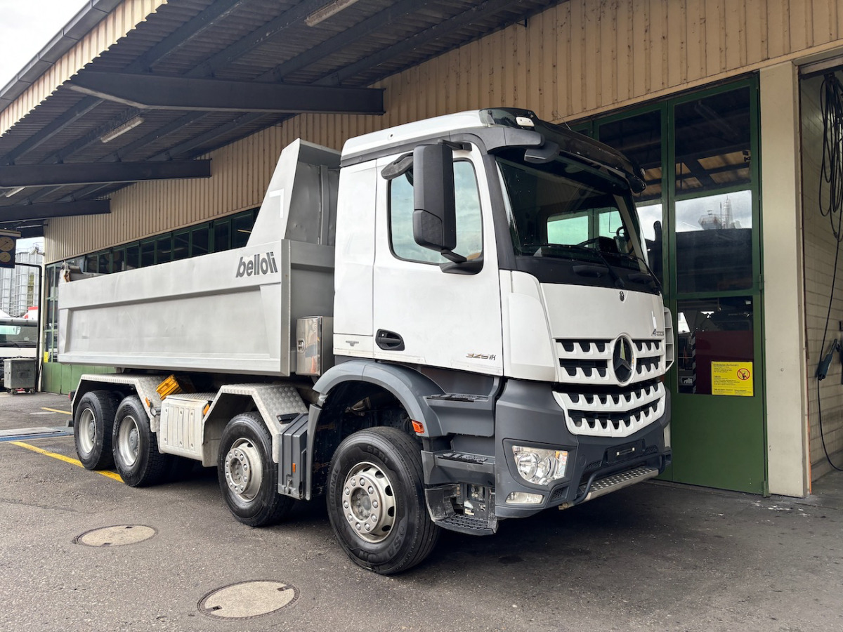 MERCEDES Arocs 3251 - Camión volquete: foto 1 MERCEDES Arocs 3251 - Camión volquete: foto 1