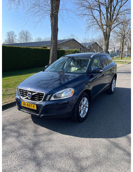 Volvo XC60 XC60 DZ88/DZ8850 5 Cilinder Euro 5 - Coche: foto 1 Volvo XC60 XC60 DZ88/DZ8850 5 Cilinder Euro 5 - Coche: foto 1