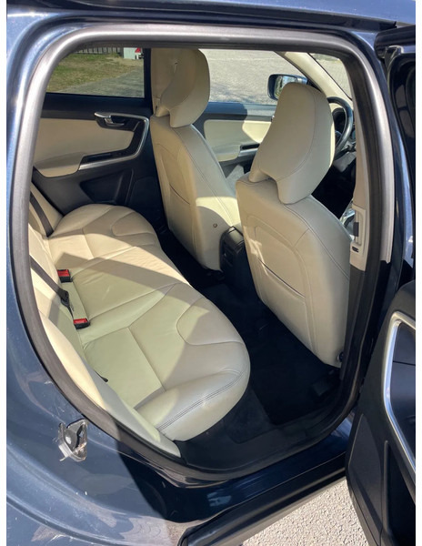 Hatchback Volvo XC60 XC60 DZ88/DZ8850 5 Cilinder Euro 5: foto 11