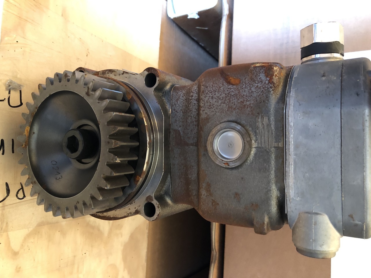 AIR COMPRESSOR MAN TGA - Compresor: foto 1 AIR COMPRESSOR MAN TGA - Compresor: foto 1