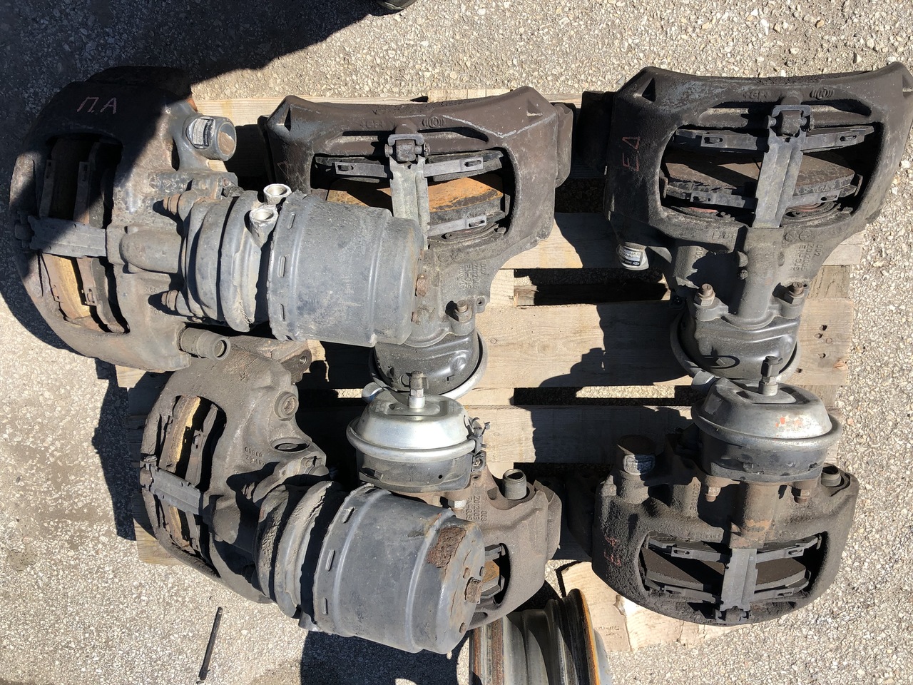 BRAKE CALIPER ACTROS MP2-MP3-MP4 - Pinza de freno para Camión: foto 3 BRAKE CALIPER ACTROS MP2-MP3-MP4 - Pinza de freno para Camión: foto 3
