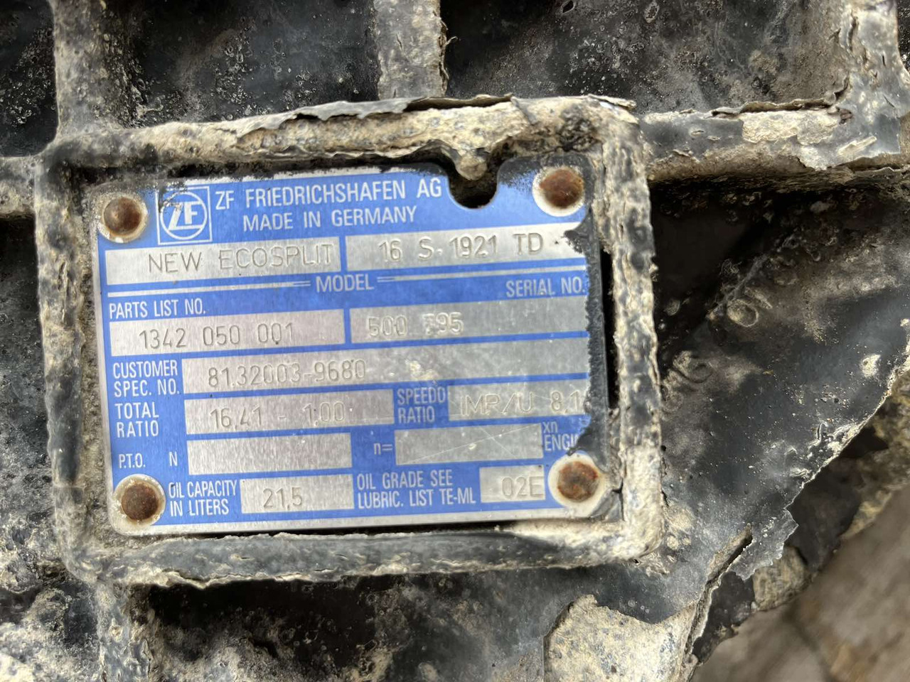 GEARBOX ZF 16S1921TD INTARDER MAN TGA - Caja de cambios y piezas para Camión: foto 4 GEARBOX ZF 16S1921TD INTARDER MAN TGA - Caja de cambios y piezas para Camión: foto 4