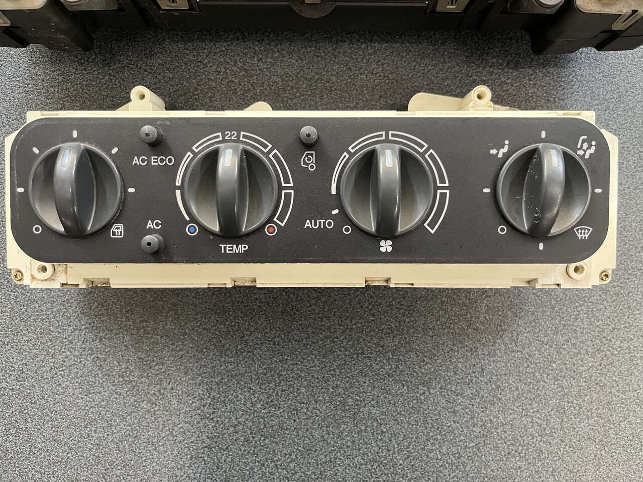 INSTRUMENTS MAN TGA - Sistema eléctrico para Camión: foto 4 INSTRUMENTS MAN TGA - Sistema eléctrico para Camión: foto 4