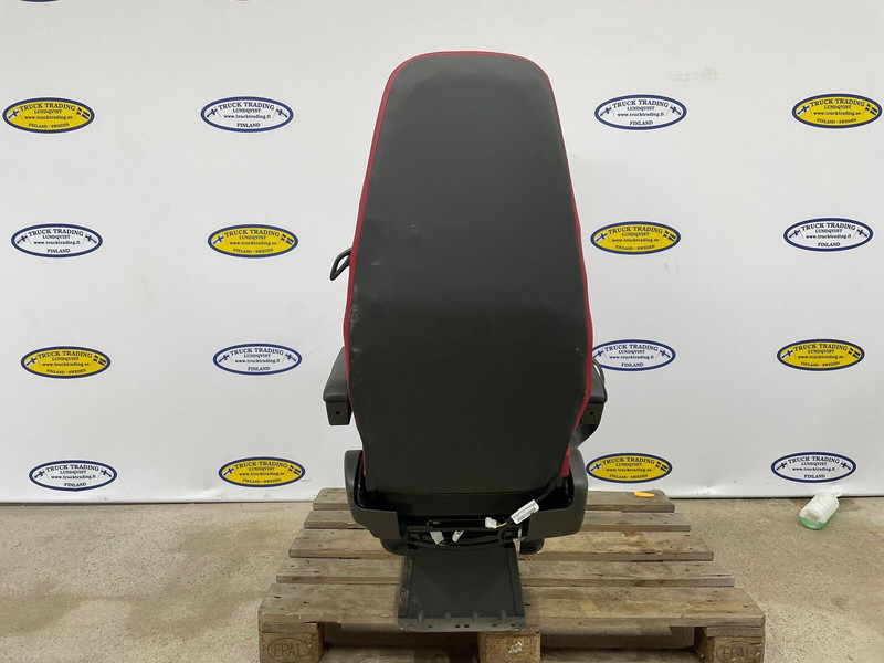 Volvo FH - Asiento: foto 5 Volvo FH - Asiento: foto 5