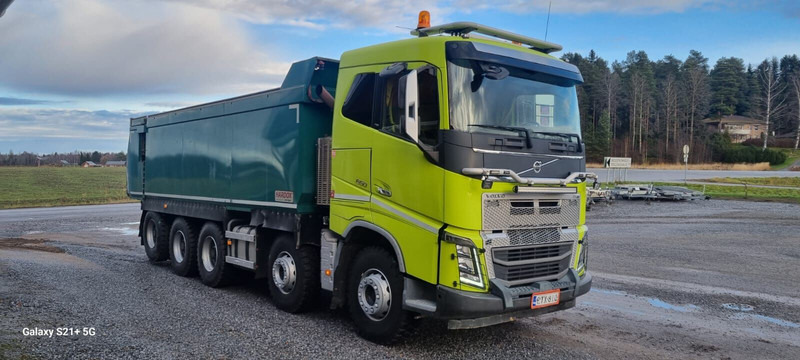 Volvo FH16 650 - Camión volquete: foto 2 Volvo FH16 650 - Camión volquete: foto 2