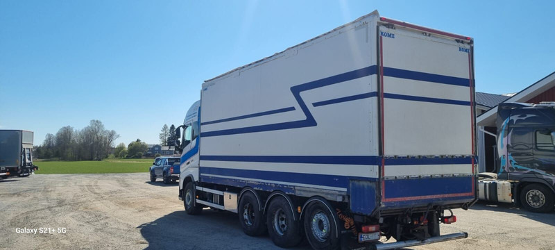 Volvo FH540 - Camión caja cerrada: foto 4 Volvo FH540 - Camión caja cerrada: foto 4