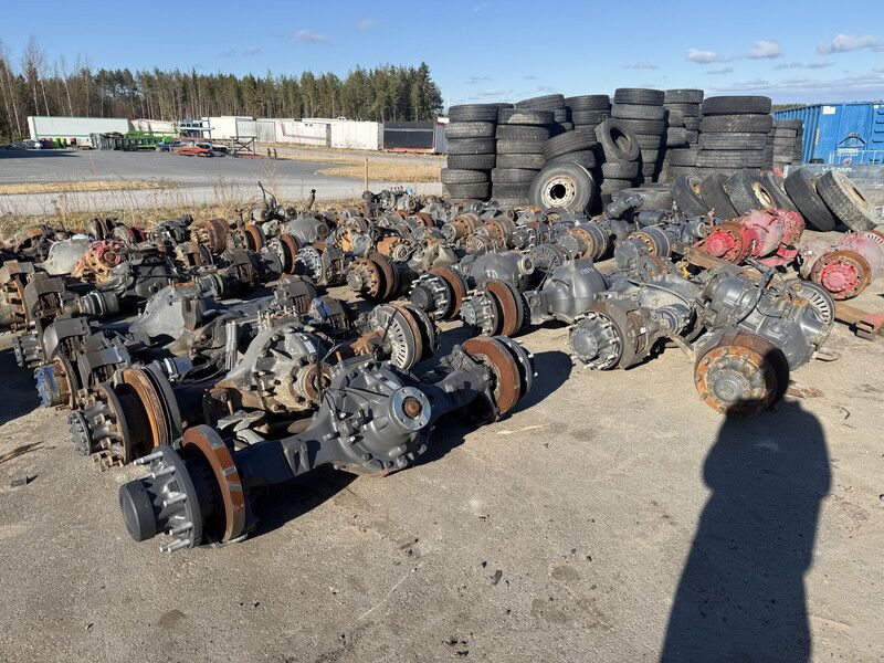 Volvo RTS2370A RSS1125 RTH2610F RTH3312 RTH3815 MD15 CTEV87 - Eje posterior: foto 1 Volvo RTS2370A RSS1125 RTH2610F RTH3312 RTH3815 MD15 CTEV87 - Eje posterior: foto 1