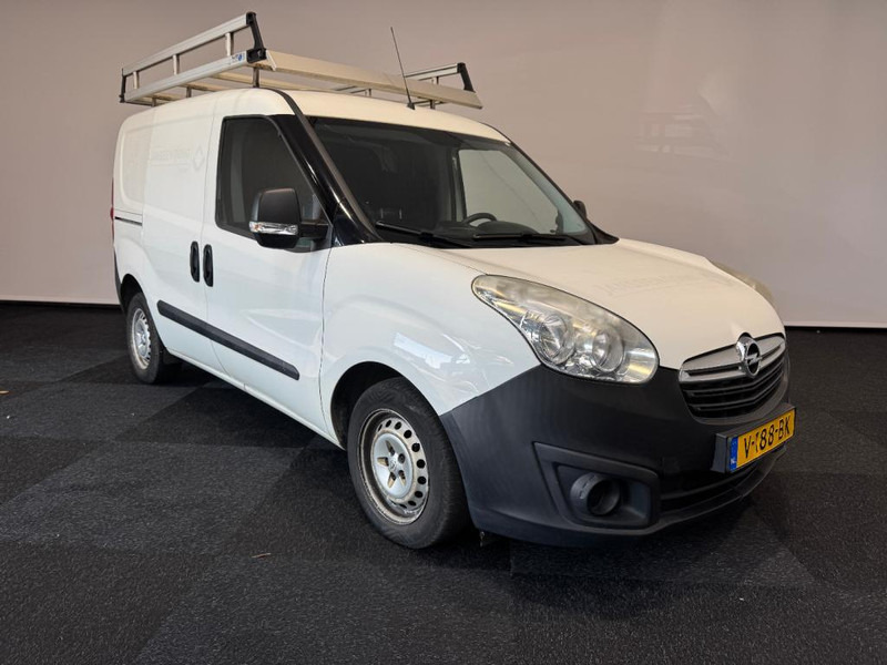 Opel Combo van Combo L1H1 1.6 CDTI 105pk Edition 5 Imperiaal - Furgoneta pequeña: foto 1 Opel Combo van Combo L1H1 1.6 CDTI 105pk Edition 5 Imperiaal - Furgoneta pequeña: foto 1