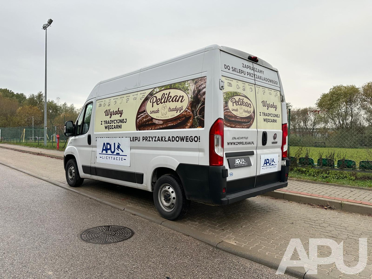 FIAT DUCATO 2.2 chłodnia izoterma - Furgoneta frigorifica: foto 3 FIAT DUCATO 2.2 chłodnia izoterma - Furgoneta frigorifica: foto 3