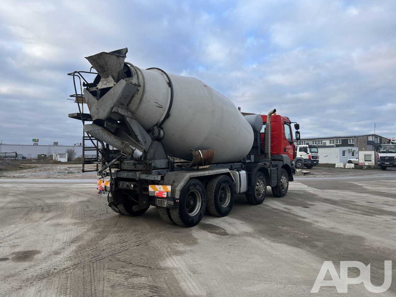 RENAULT KERAX + KIPPER - Camión hormigonera: foto 5 RENAULT KERAX + KIPPER - Camión hormigonera: foto 5