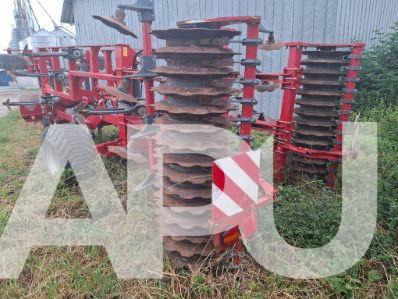 Unia Cross HP4 agregat ścierniskowy - Cultivador: foto 4 Unia Cross HP4 agregat ścierniskowy - Cultivador: foto 4