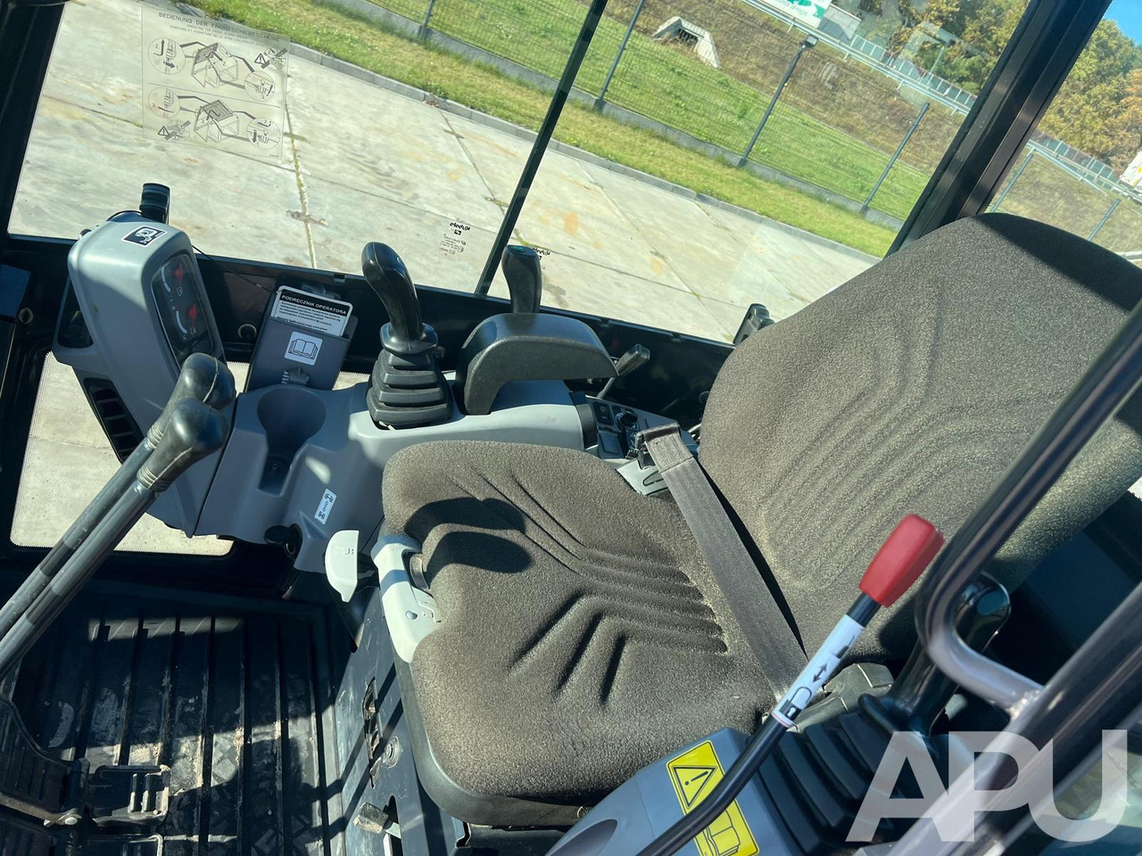 Mini koparka KUBOTA KX018-4 - Miniexcavadora: foto 5 Mini koparka KUBOTA KX018-4 - Miniexcavadora: foto 5