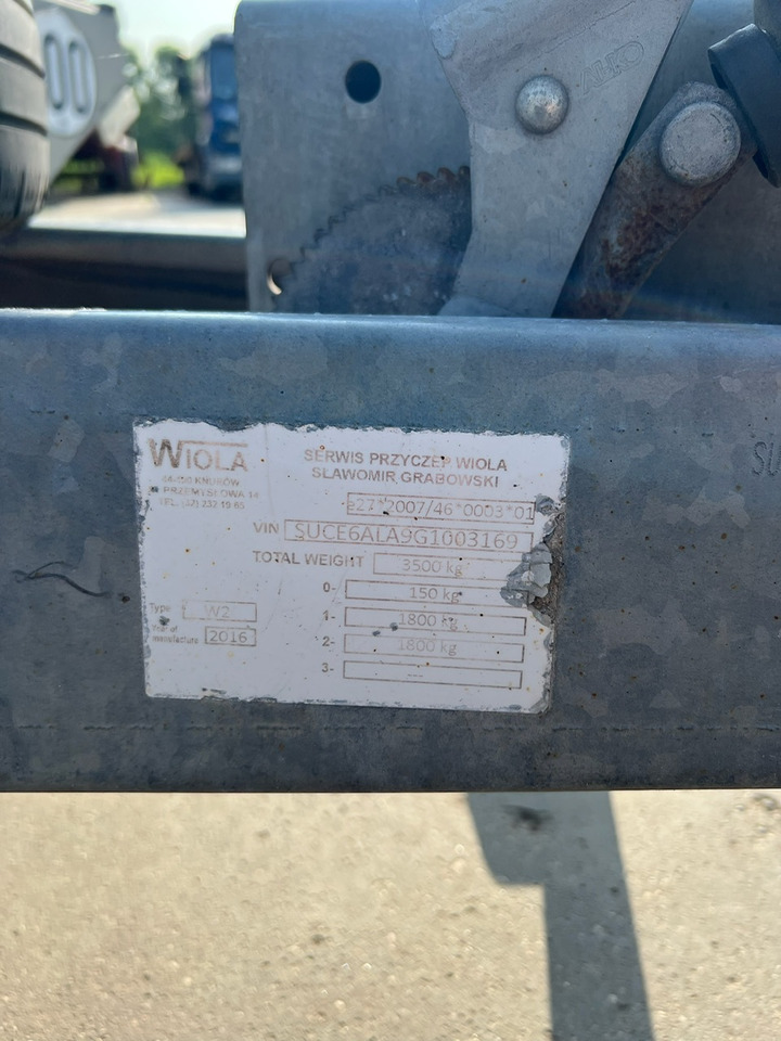 Przyczepa laweta WIOLA - Remolque portavehículos: foto 2 Przyczepa laweta WIOLA - Remolque portavehículos: foto 2