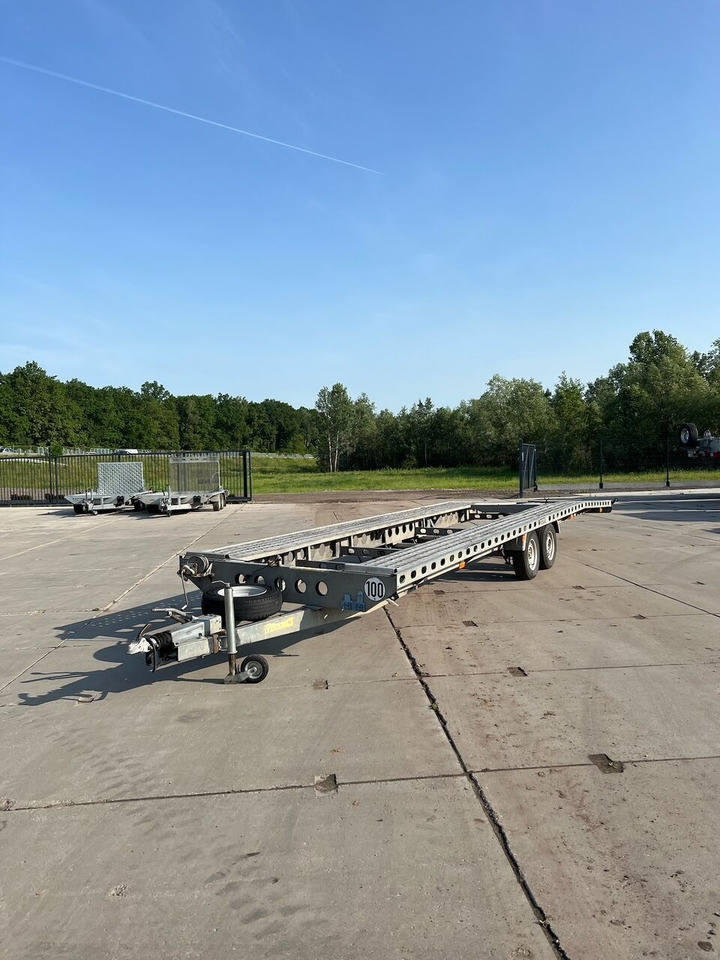 Przyczepa laweta WIOLA - Remolque portavehículos: foto 5 Przyczepa laweta WIOLA - Remolque portavehículos: foto 5