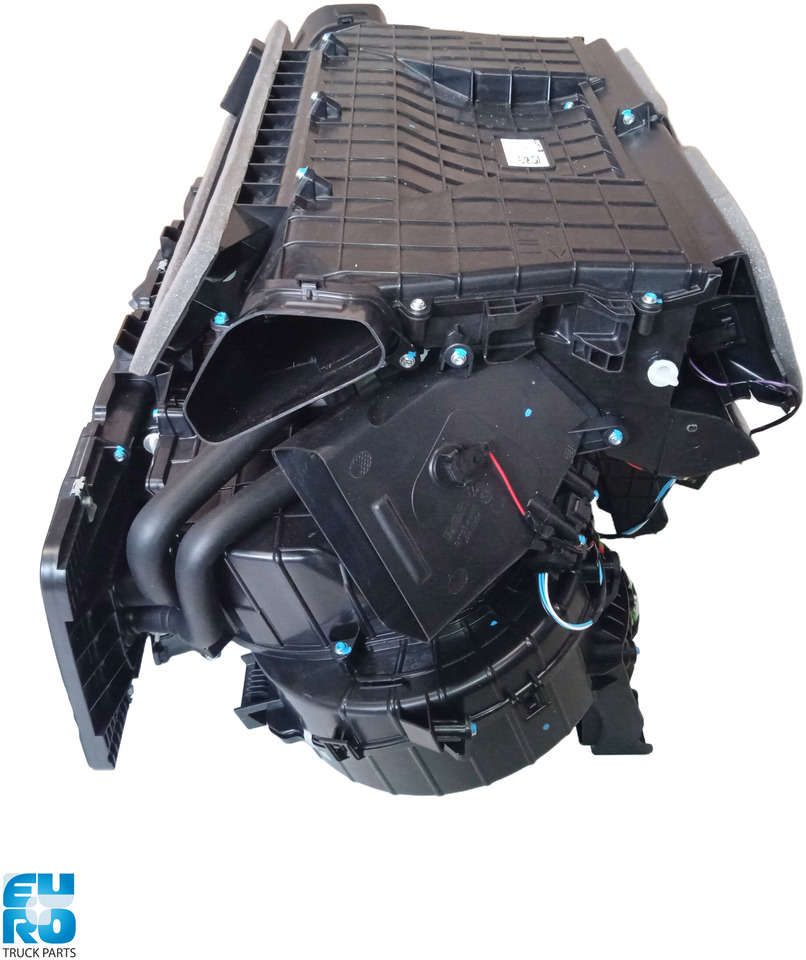DAF XF 106 VERWARMING, CCC 2017- NIEUW 2302628 - Radiador para Camión: foto 4 DAF XF 106 VERWARMING, CCC 2017- NIEUW 2302628 - Radiador para Camión: foto 4