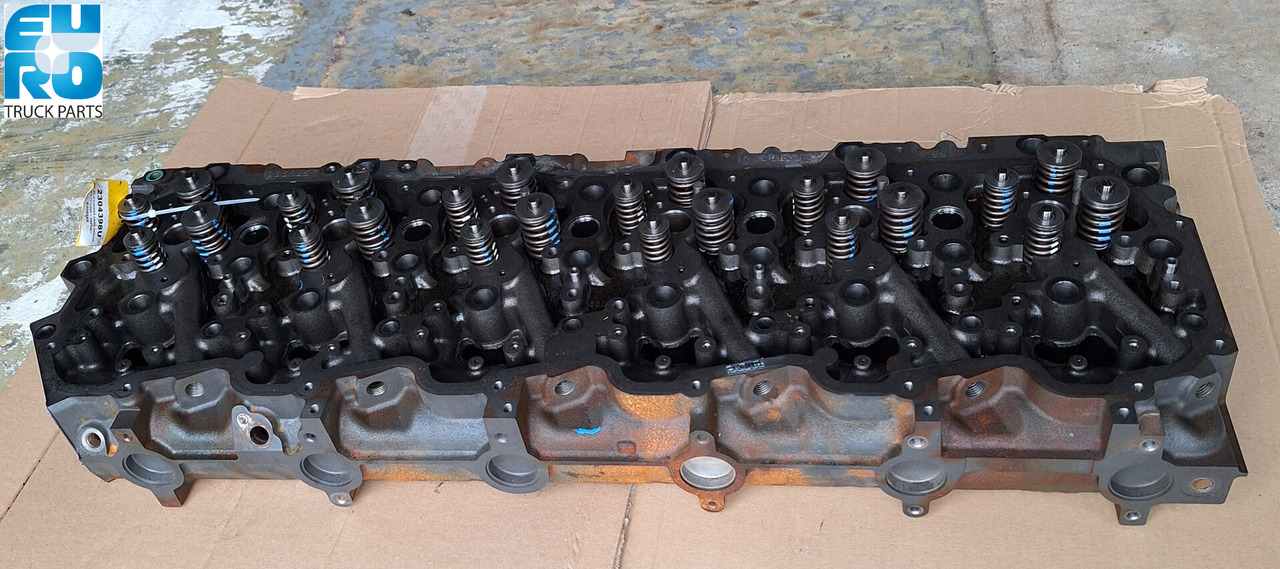 DAF XG CYLINDER HEAD ENGINE MX-13 USED + DEPOSIT - Cabezal de bloque para Camión: foto 4 DAF XG CYLINDER HEAD ENGINE MX-13 USED + DEPOSIT - Cabezal de bloque para Camión: foto 4