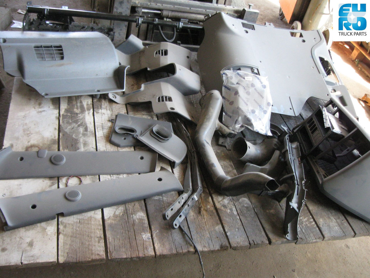 SCANIA 8x4 2005-2018 ,CAB. P230 RHD - LHD EXCHANGE SET  000024 - Carrocería y exterior para Camión: foto 3 SCANIA 8x4 2005-2018 ,CAB. P230 RHD - LHD EXCHANGE SET  000024 - Carrocería y exterior para Camión: foto 3
