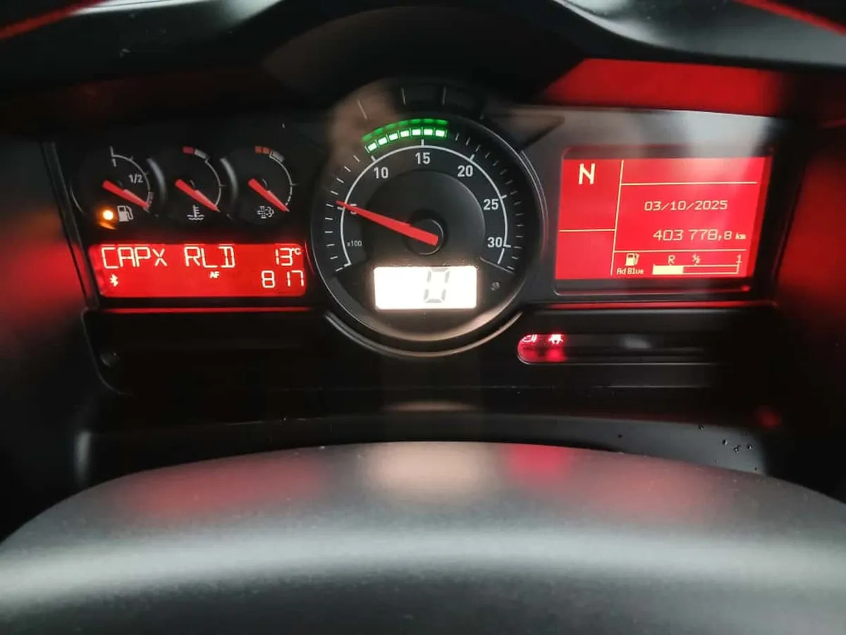 Camión lona 2020 Renault D18 Wide Curtainsider: foto 14