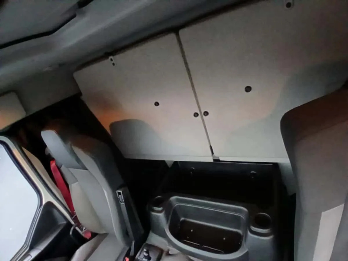 Camión lona 2020 Renault D18 Wide Curtainsider: foto 13