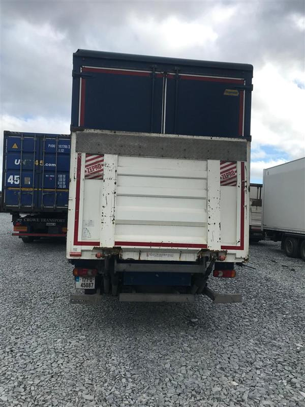 Fitzgeralds RENAULT 2017 D 18 High 4×2 250 Curtainsider - Camión lona: foto 2 Fitzgeralds RENAULT 2017 D 18 High 4×2 250 Curtainsider - Camión lona: foto 2