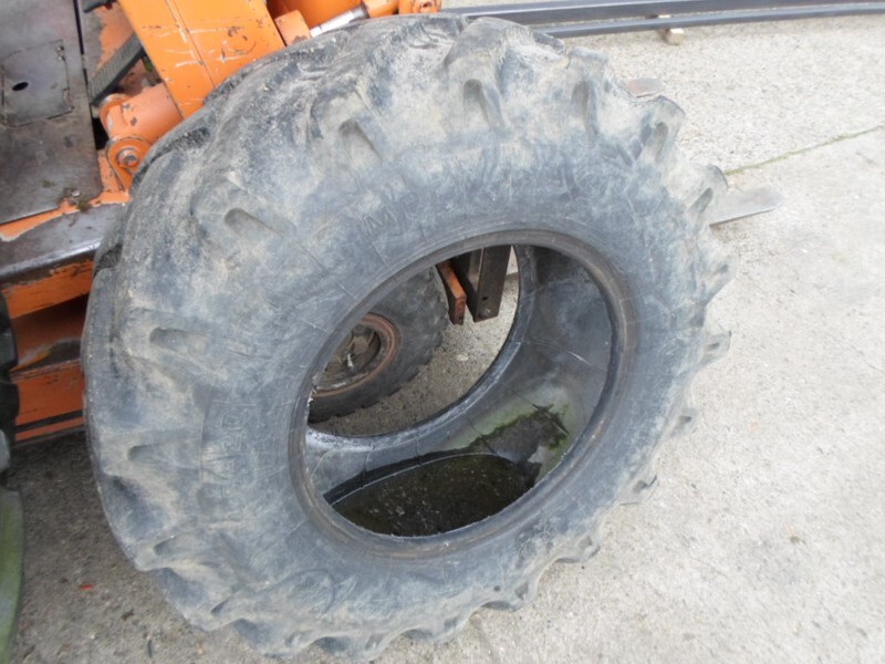 Band 14,5x20 - Neumático para Maquinaria agrícola: foto 2 Band 14,5x20 - Neumático para Maquinaria agrícola: foto 2