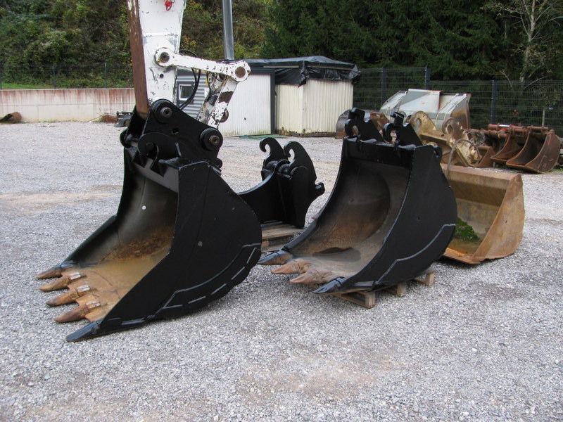 Excavadora de cadenas CATERPILLAR 320E LRR with 4 tools: foto 12