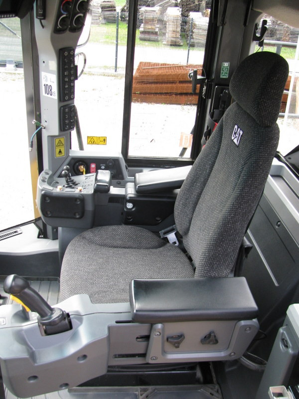 Cargadora de ruedas CATERPILLAR 966K TOP condition: foto 22 Cargadora de ruedas CATERPILLAR 966K TOP condition: foto 22