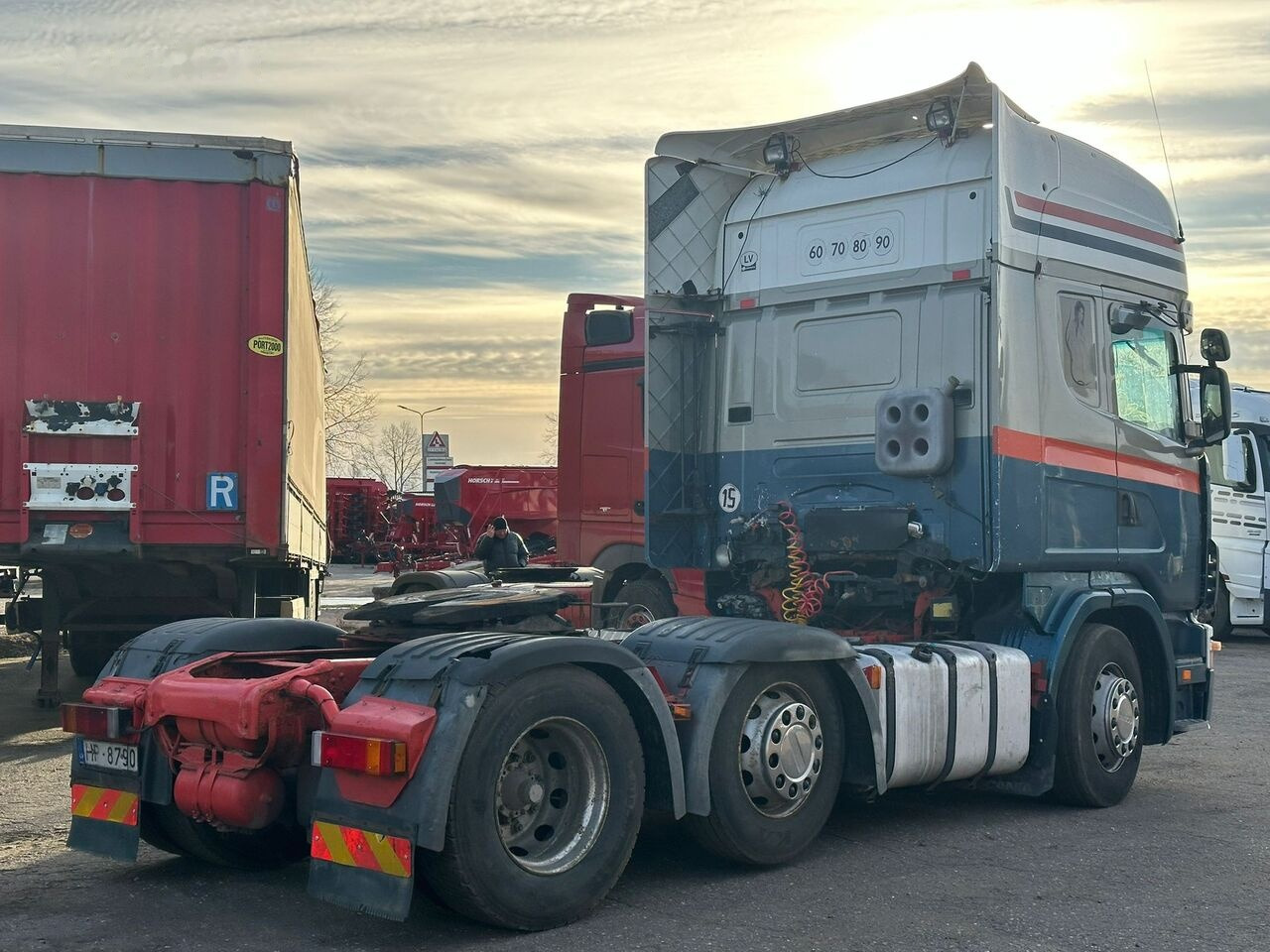 Scania R124 470 - Cabeza tractora: foto 3 Scania R124 470 - Cabeza tractora: foto 3