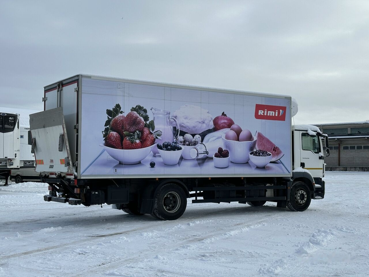 MAN TGM 18.290 - Camión frigorífico: foto 3 MAN TGM 18.290 - Camión frigorífico: foto 3