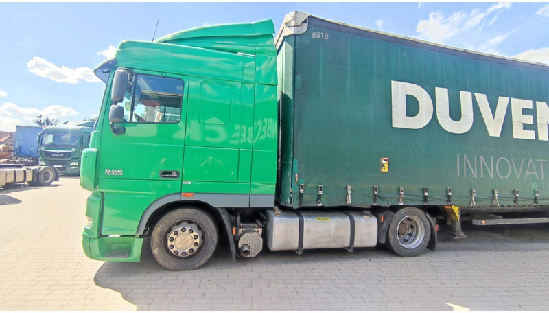 DAF XF 105.460 Lowdeck - MEGA - Cabeza tractora: foto 4 DAF XF 105.460 Lowdeck - MEGA - Cabeza tractora: foto 4