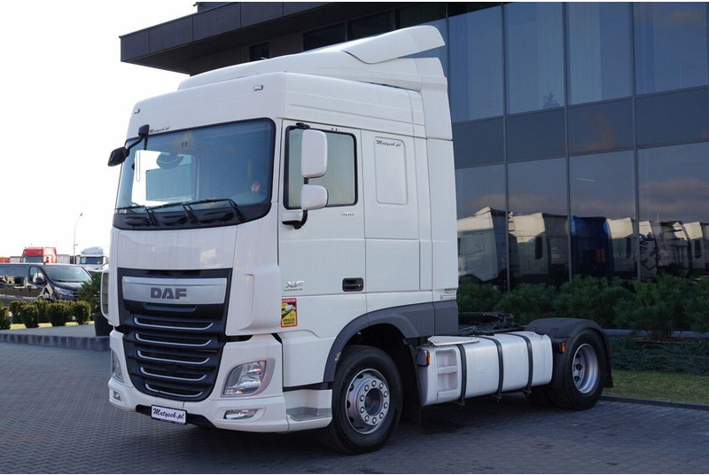 DAF XF 460 / HYDRAULIKA do Wyrotu / SPACE CAB / 2016 / SPROWADZONY / - Cabeza tractora: foto 5 DAF XF 460 / HYDRAULIKA do Wyrotu / SPACE CAB / 2016 / SPROWADZONY / - Cabeza tractora: foto 5