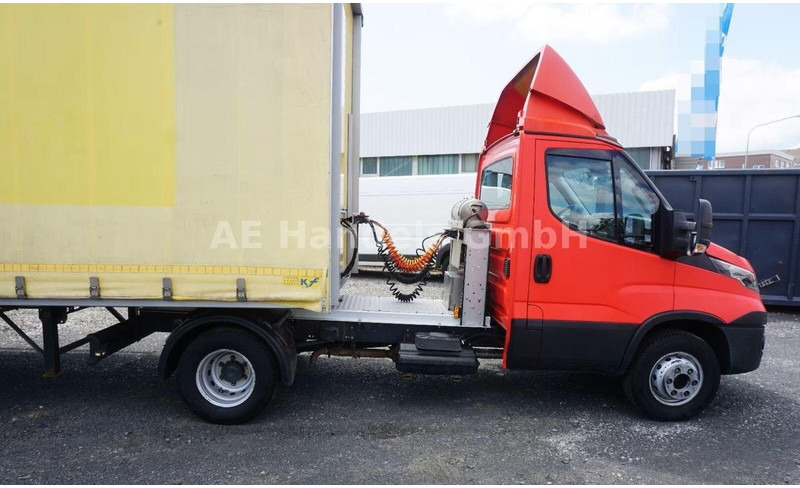 Iveco Daily 65C17 - Tractor truck - Cabeza tractora: foto 5 Iveco Daily 65C17 - Tractor truck - Cabeza tractora: foto 5