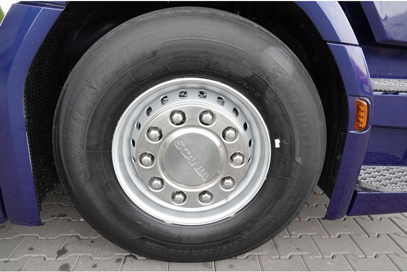 Cabeza tractora Scania R 450 / RETARDER / NISKA KABINA / EKSPRES / PO KONTRAKCIE SERWI: foto 18 Cabeza tractora Scania R 450 / RETARDER / NISKA KABINA / EKSPRES / PO KONTRAKCIE SERWI: foto 18