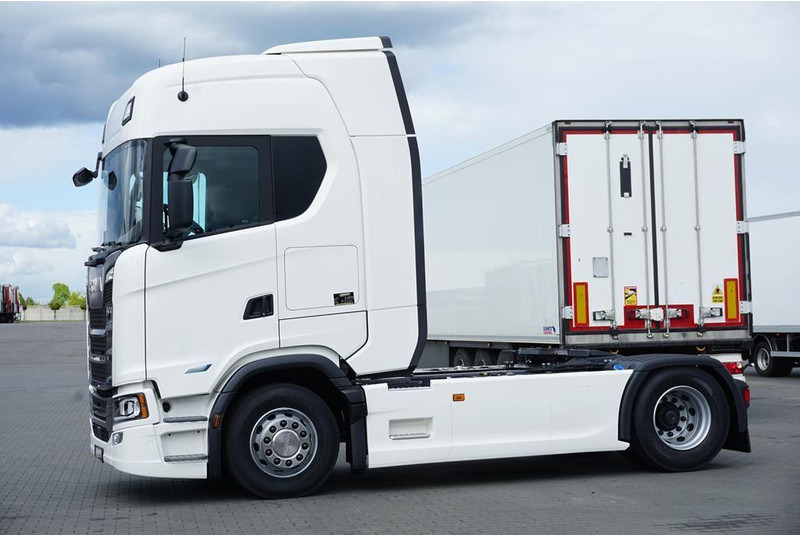 Scania S 500 / EURO 6 / ACC / RETARDER / PEŁNA OPCJA / JAK NOWA - Cabeza tractora: foto 4 Scania S 500 / EURO 6 / ACC / RETARDER / PEŁNA OPCJA / JAK NOWA - Cabeza tractora: foto 4